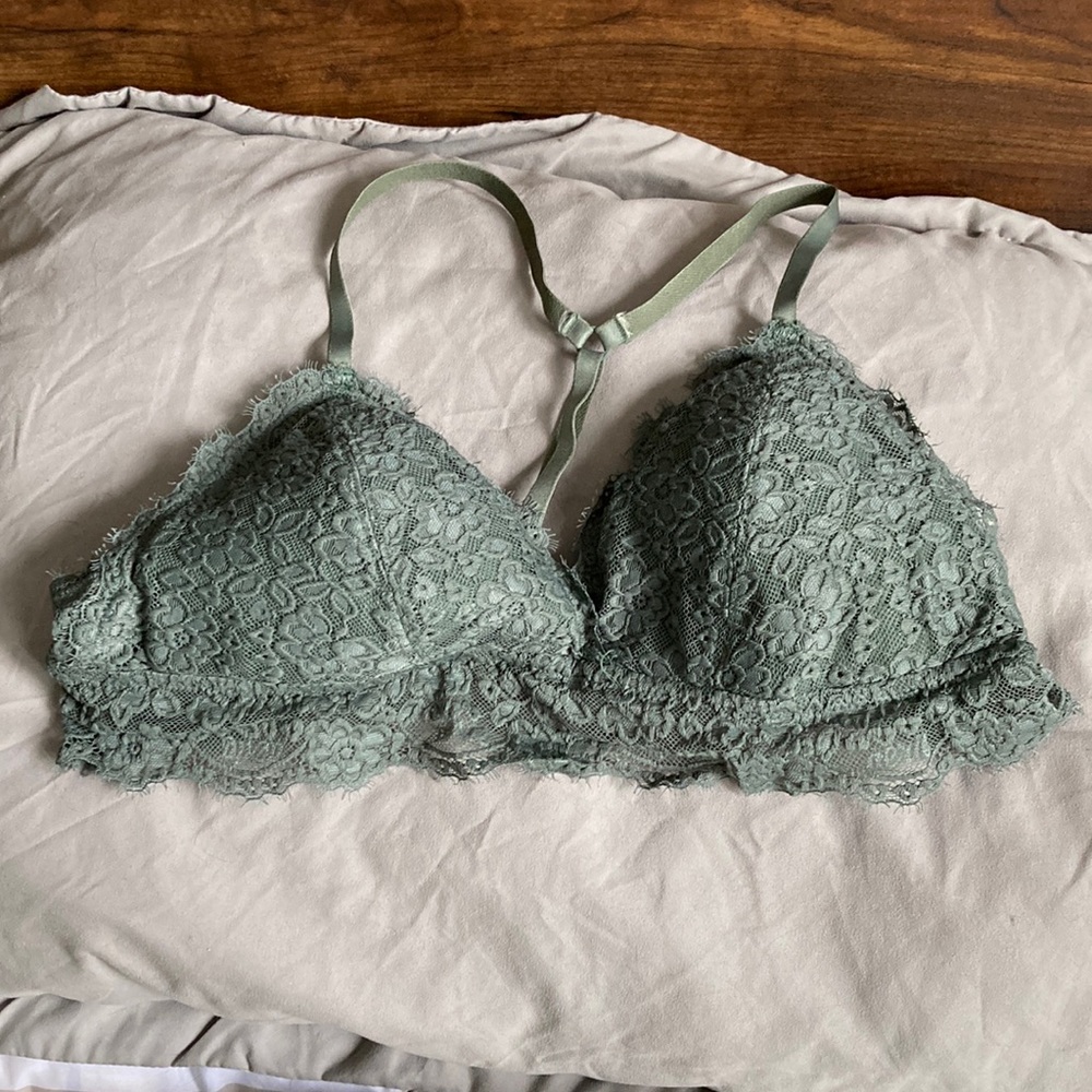 LACE L AERIE BRALETTE